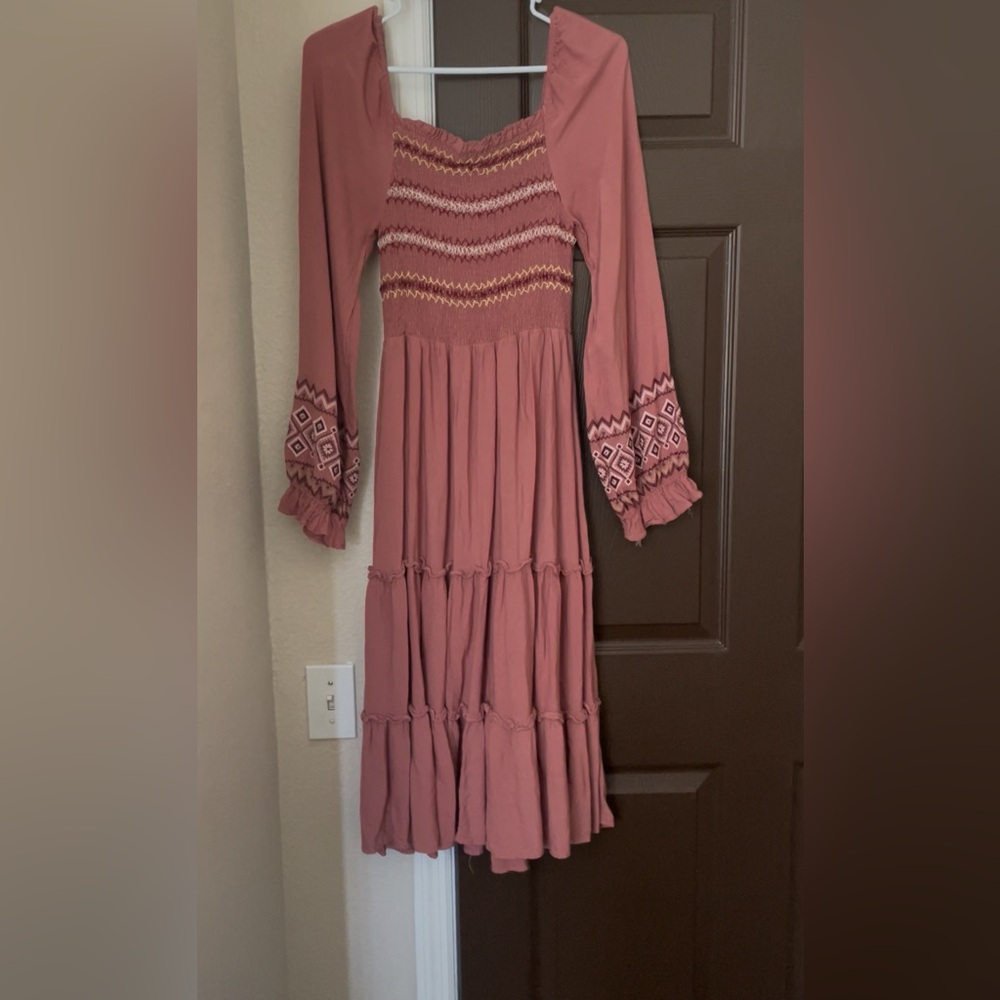 Chic Long Sleeve Smocked Maxi Dress in Mauve